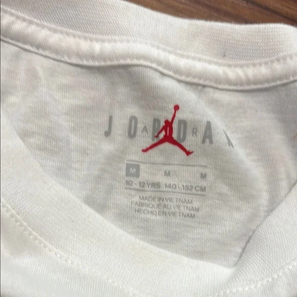 Jordan White T-Shirt - Picture 2 of 3